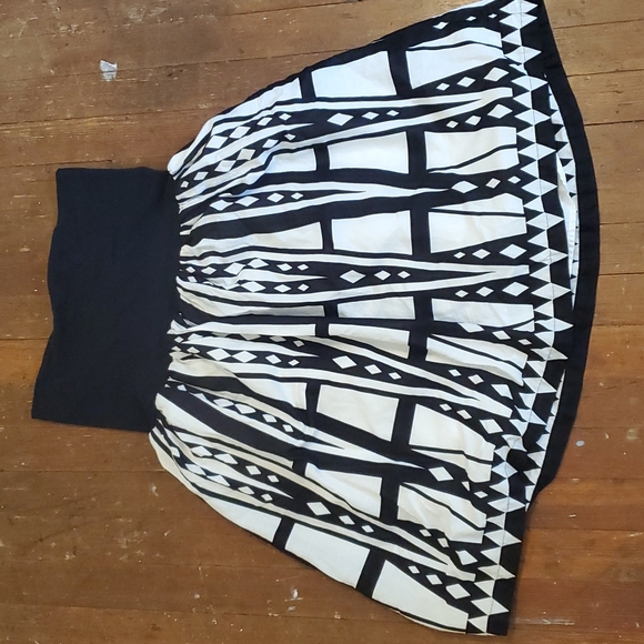 CLOSET CLOSING 7/31 Alfani fold-over waist skirt size small - Picture 5 of 6